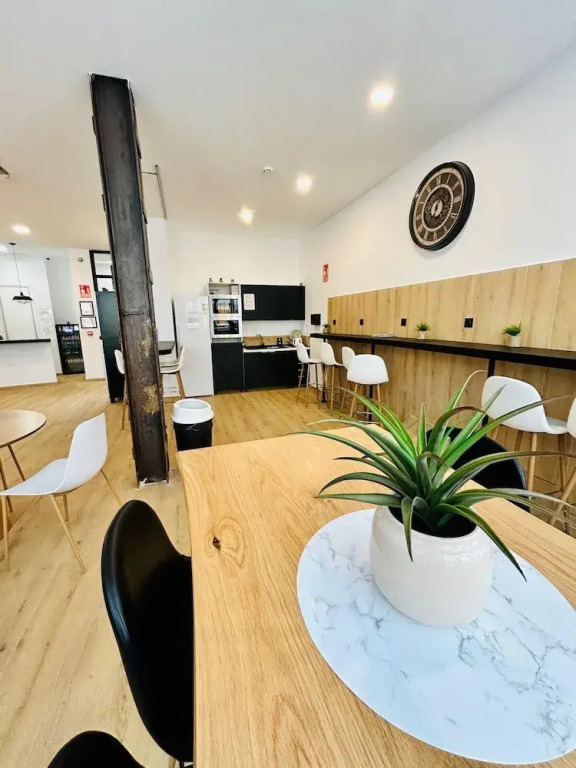 Urban Inn Capsule Madrid