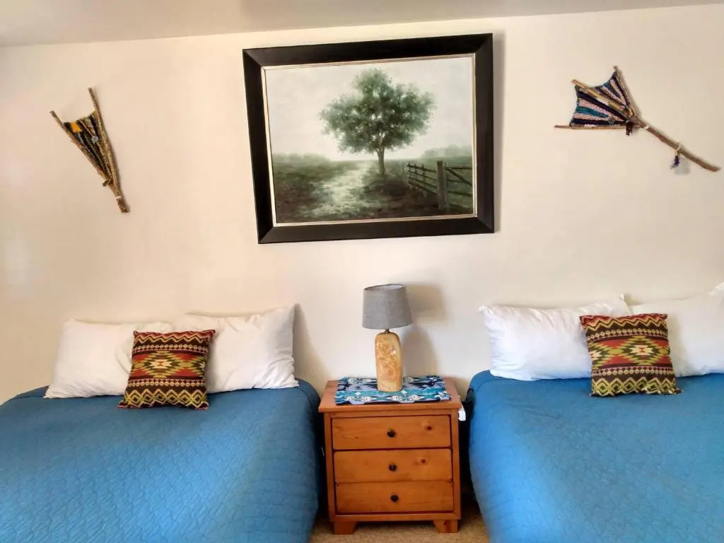 Mokee Motel