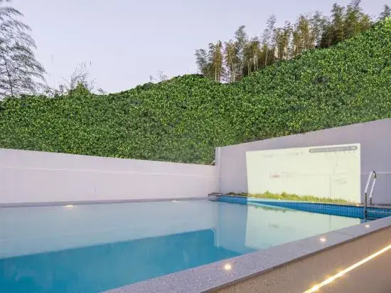 Anji Yunleige Starry Sky Pool Holiday Homestay