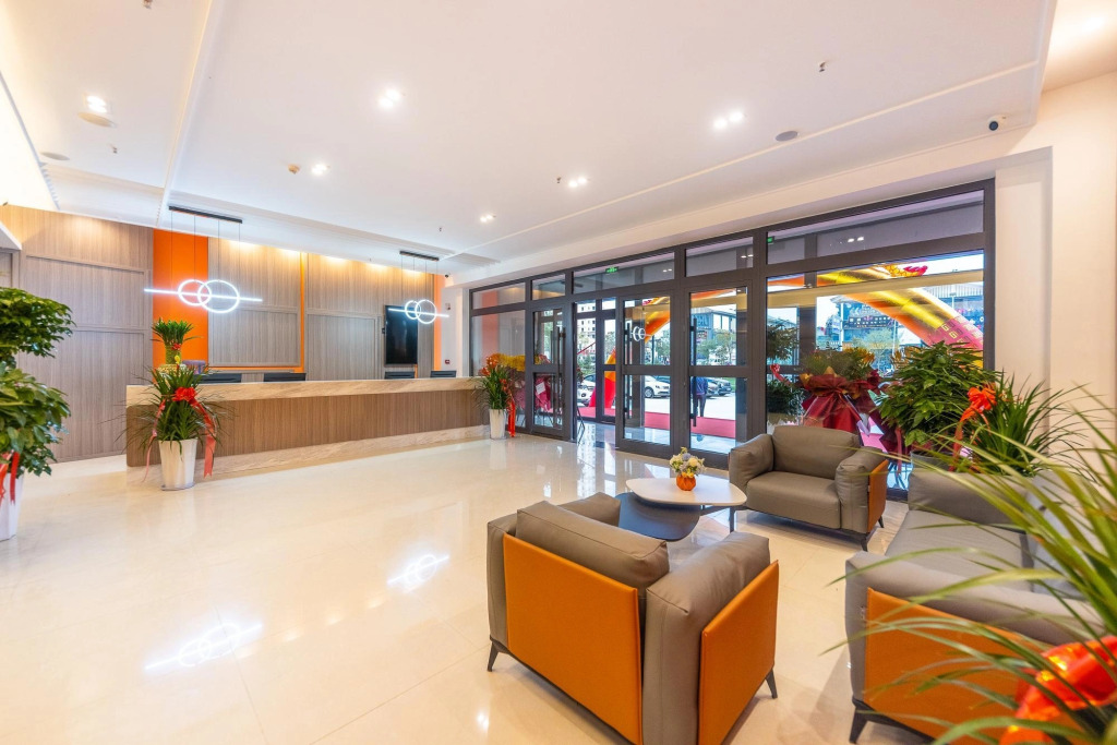 Lanting Hotel