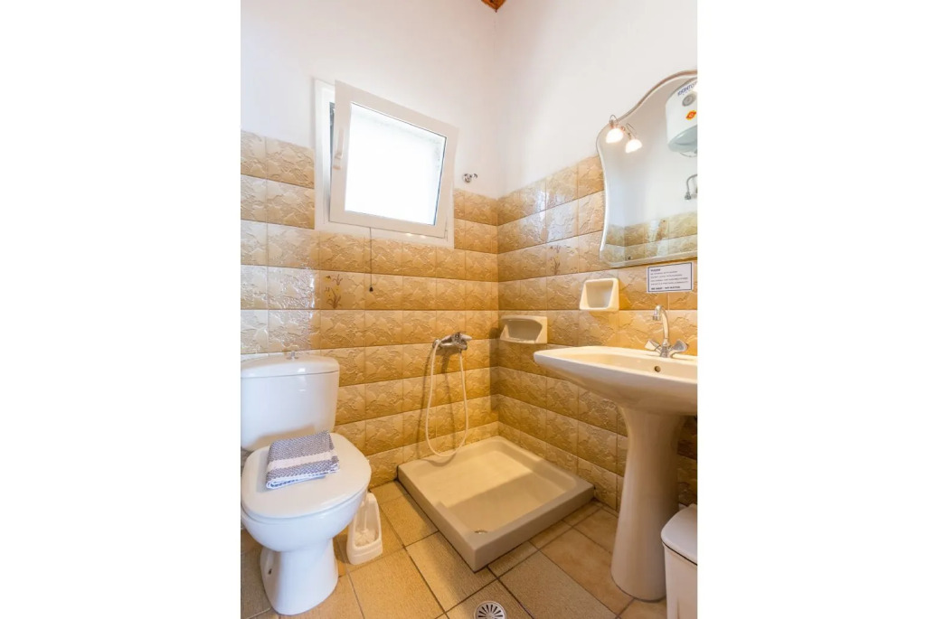 Dolphin Villa 3