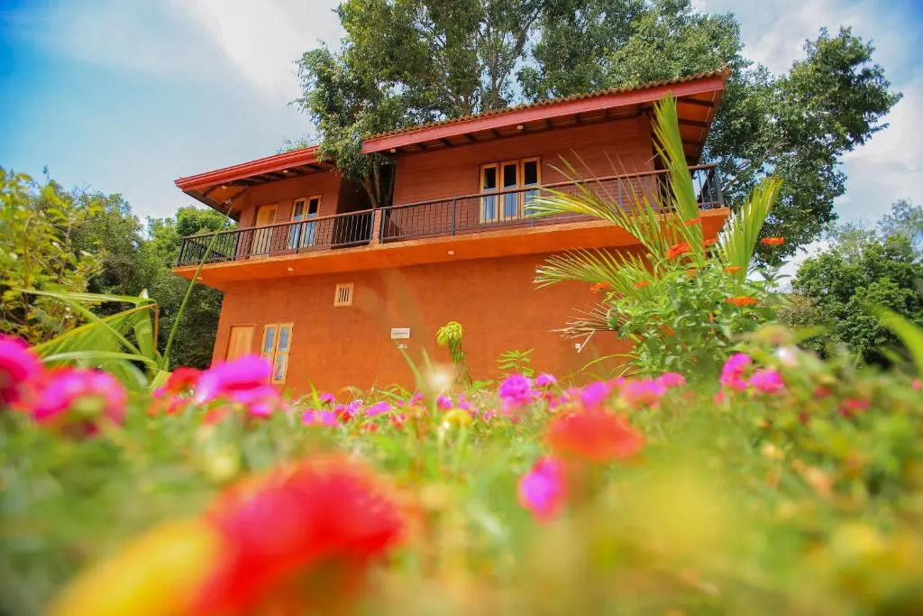 Jungle Hut Resort Sigiriya