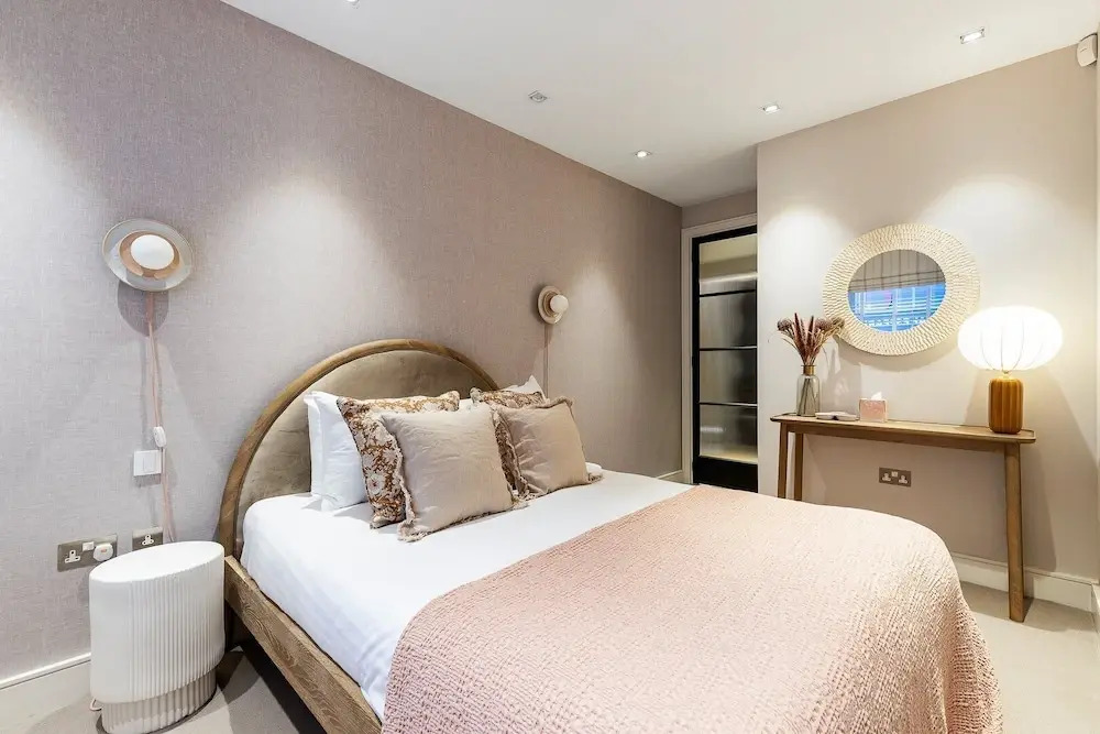 Pepys House: A Modern Touch of History
