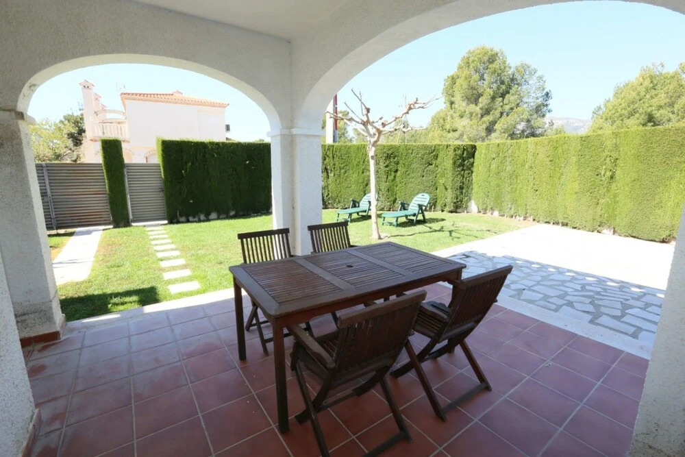 Casa Vista a la Piscina Para 6 Personas en Miami Playa