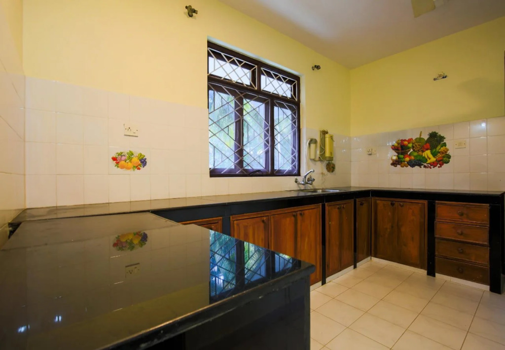 Camron Guest House