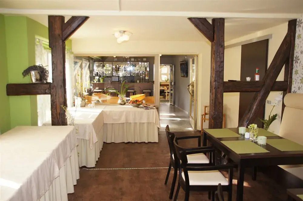 Memory Hotel