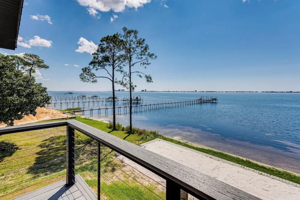 Private Beach + Bay View: Luxury Navarre Escape!