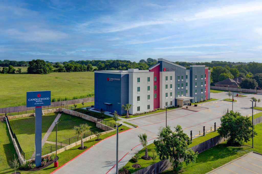 Candlewood Suites Navasota