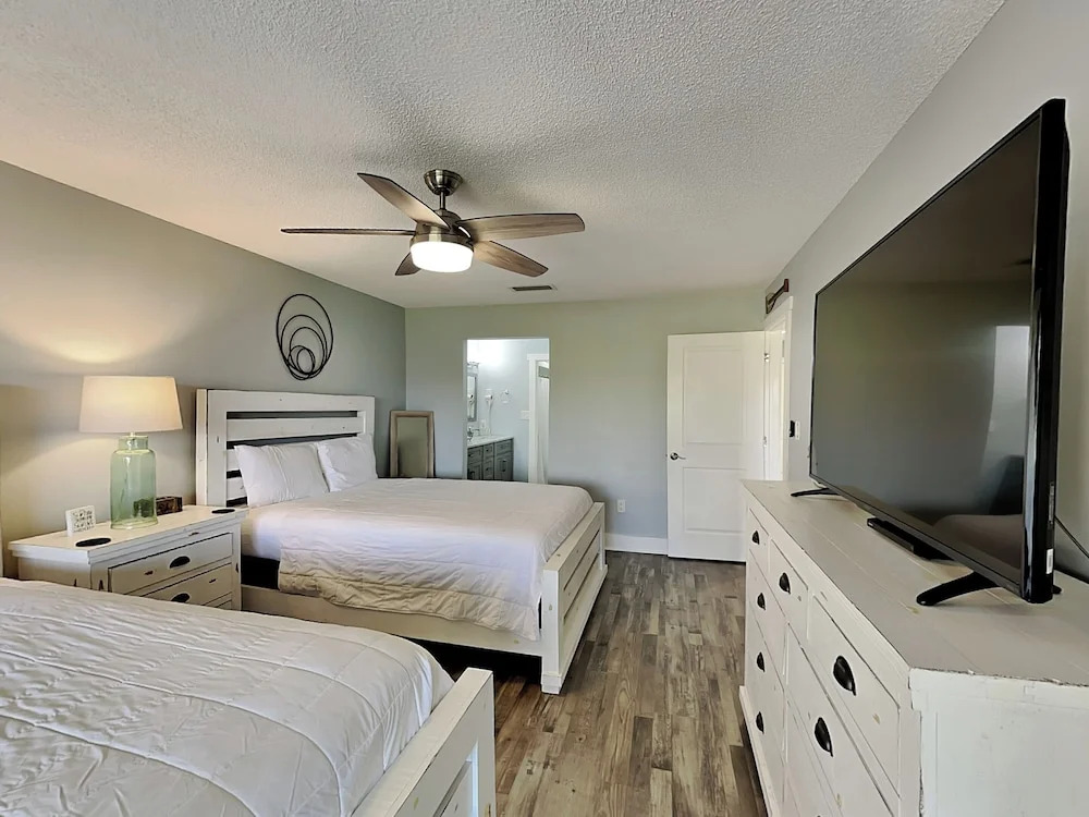 Edgewater Villa #2012