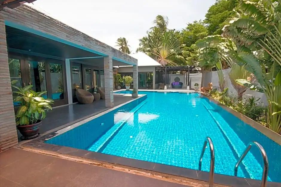 YUPA Villa1