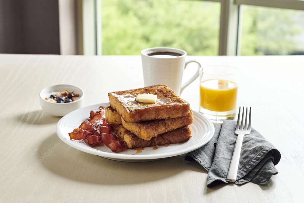 Holiday Inn Hotel & Suites Tulsa South by IHG