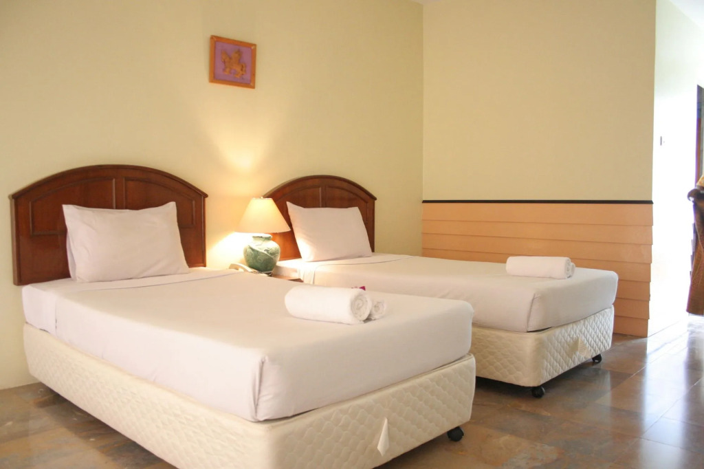 Goldenland Resort