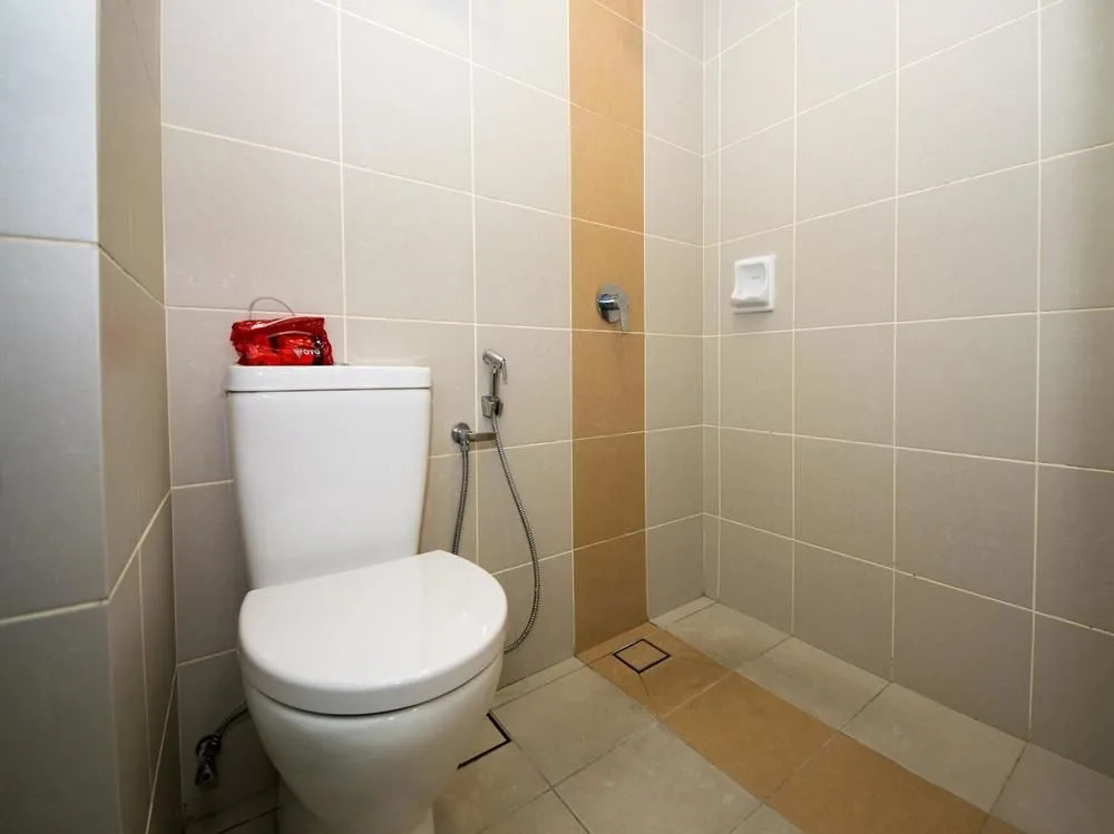 OYO 114 Sandpiper Hotel