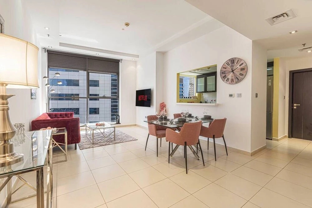Amazing 1br Dubai Marina, Sea View, Metro Nearby