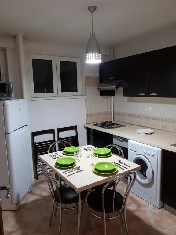 3 rooms Stefan cel mare