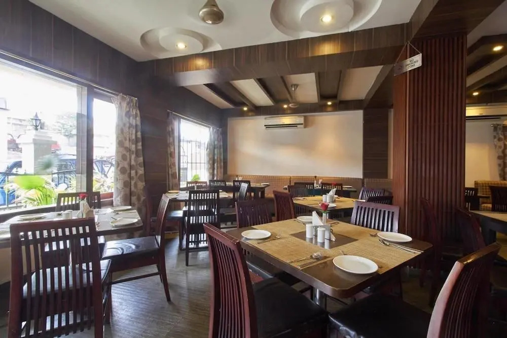 Rajdarbar Hotel & Banquets