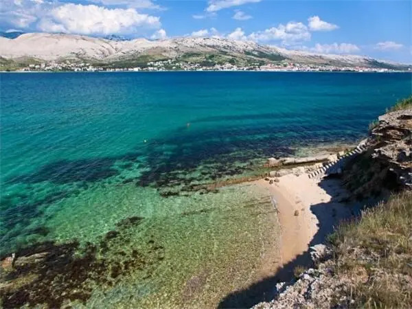 Apartments Anka Pag