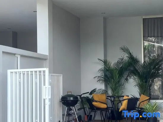 2BR Comfortable and Stylish TownHouse MonkeyHill