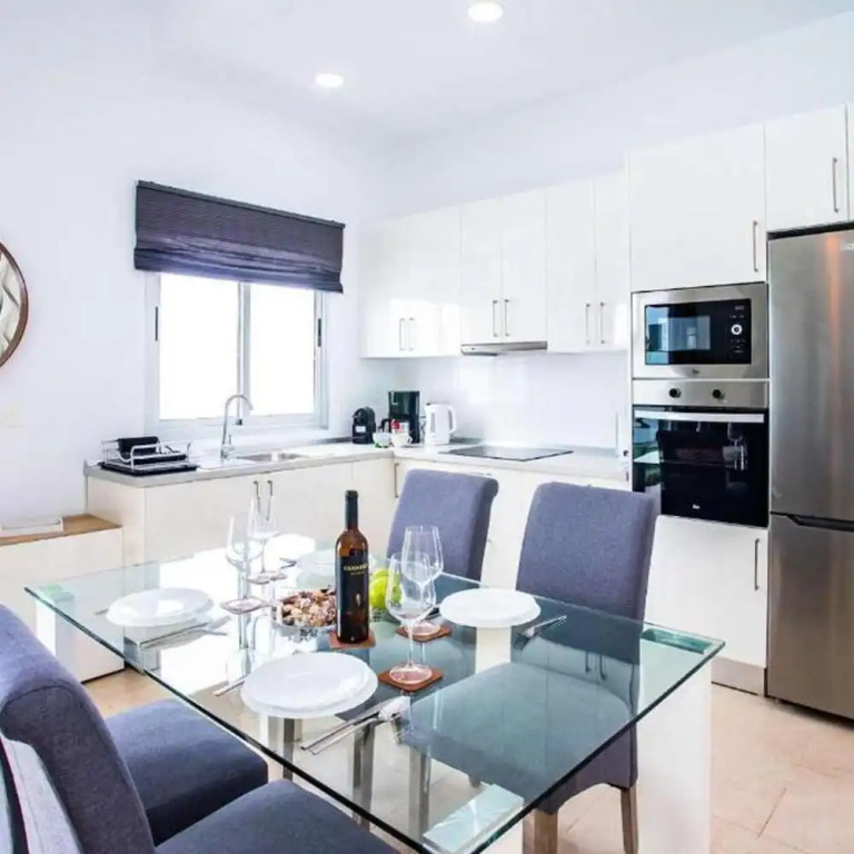 Villa Janubio With 3 Bedrooms and 2 Bathrooms