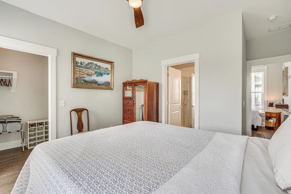 Mount Pleasant Vacation Rental ~ 2 Mi To The Beach