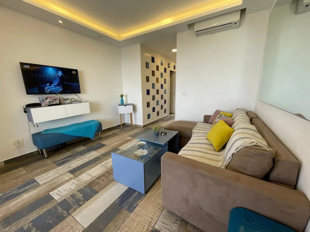 Chalet in Solemar,renovated,parking,wifi Elec, 24 - 7