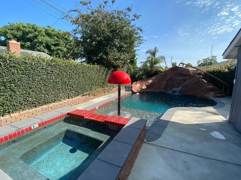 Andy's - 6 Br Home