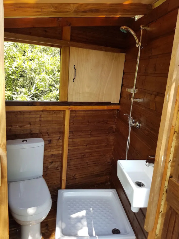 Cabanes Lodges Le Servière