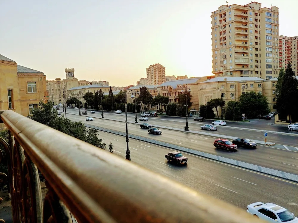 Apartment on Heydar Aliyev Ave
