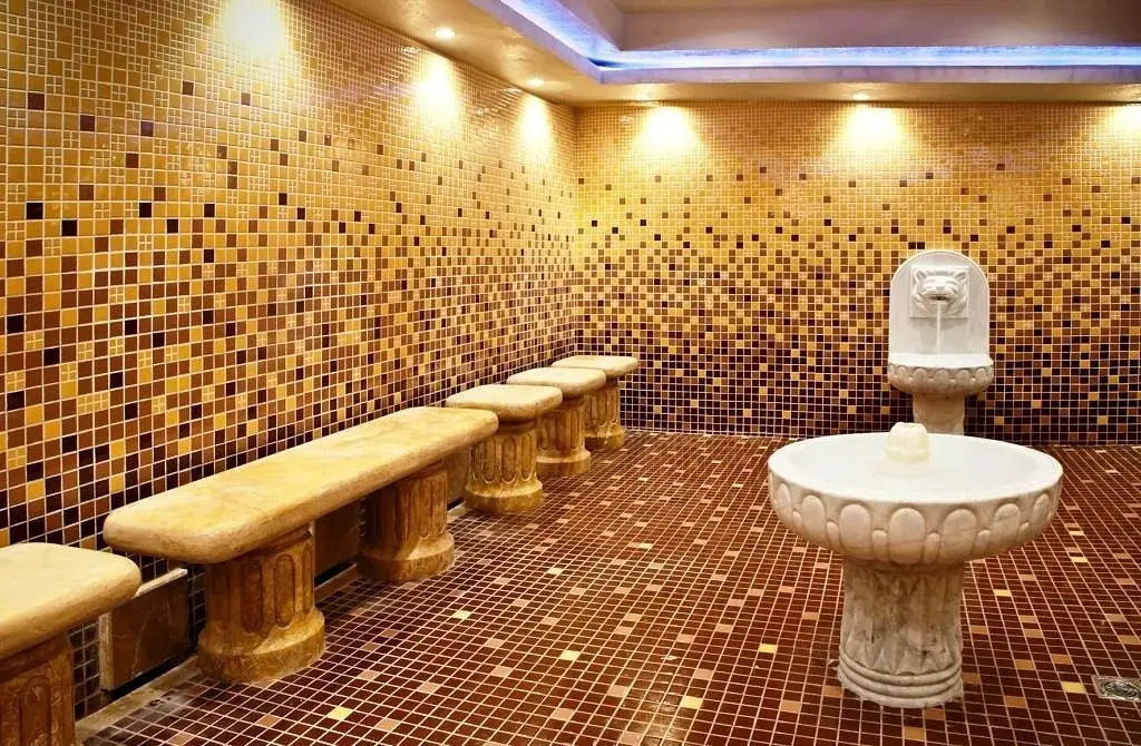 Shiraz Grand Hotel