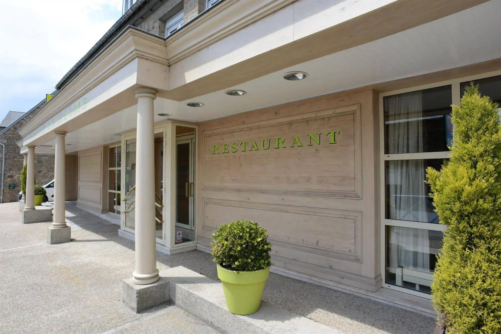 Logis Hôtel Restaurant Le Gue Du Holme