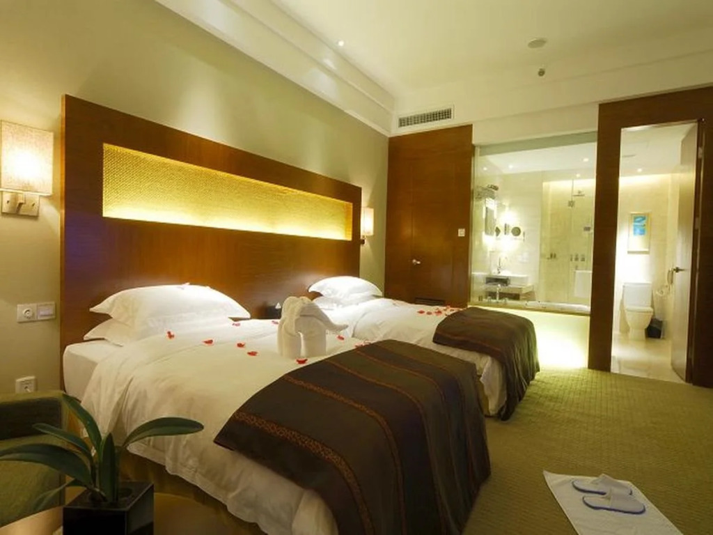 Golden Bay Resort