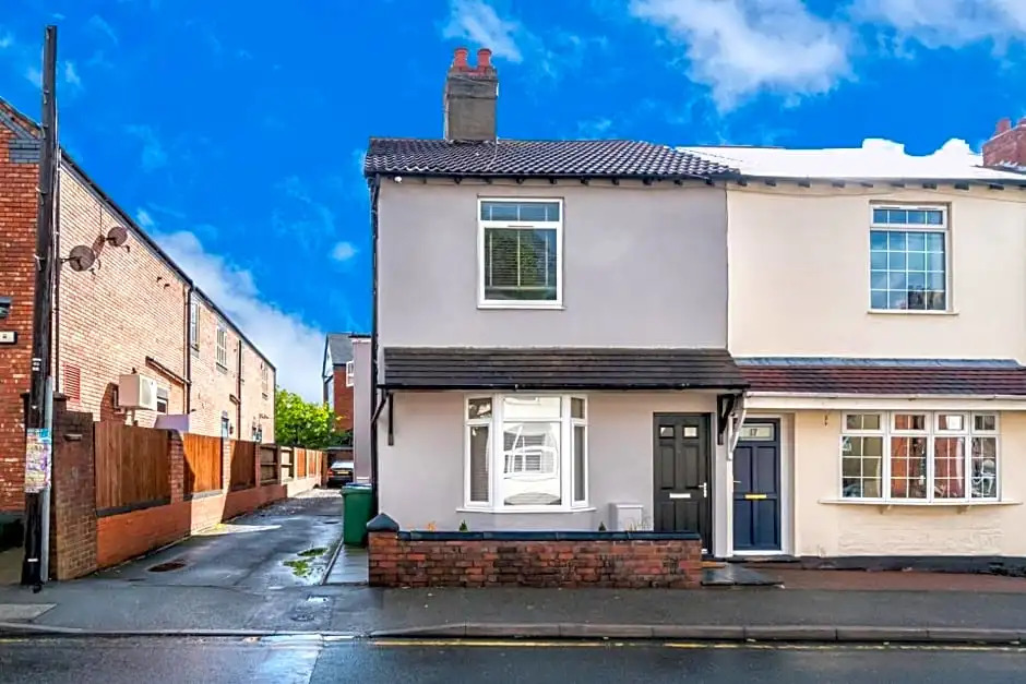 Newhall Lodge