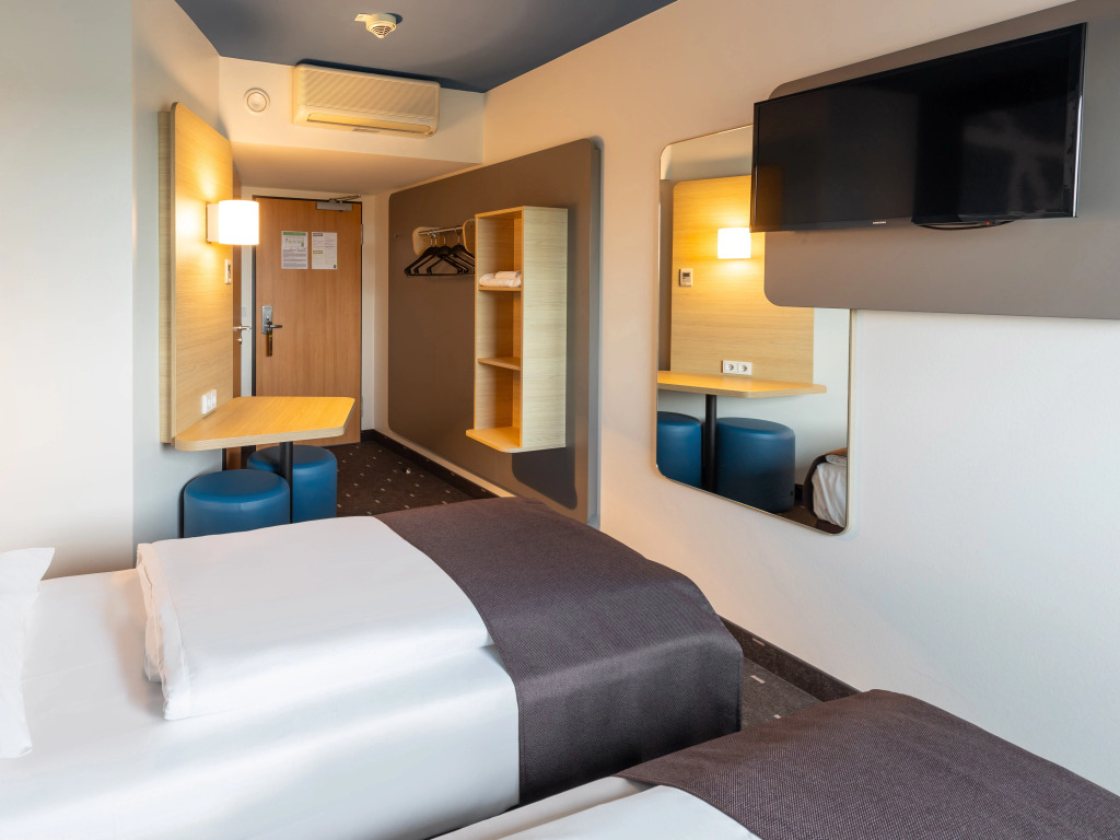 B&B HOTEL Frankfurt-Hahn Airport
