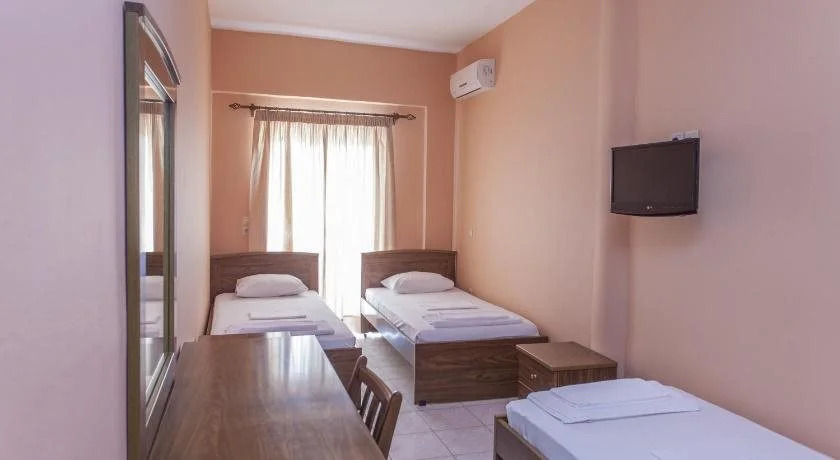 Konstantinos Hotel & Apartments I