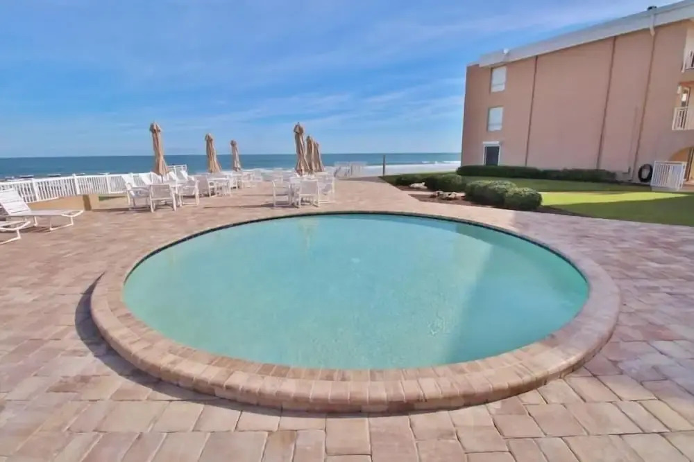Ocean Club North B213