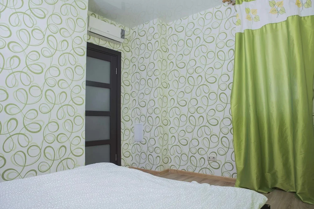 Apartment on 7-ya proseka 92