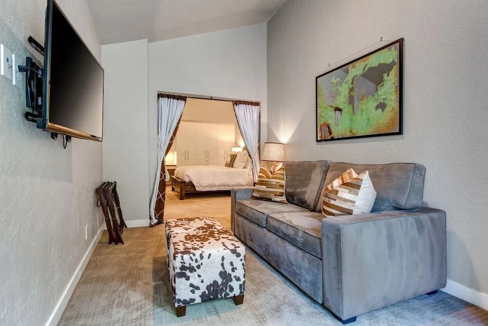 Day Star - 3 Br Home
