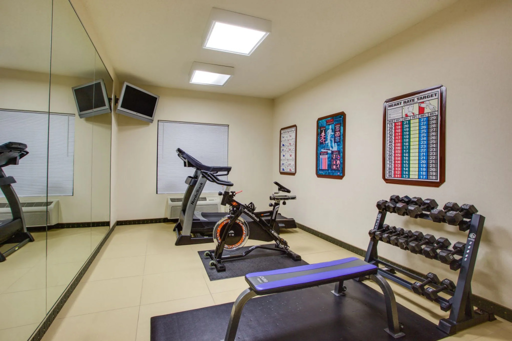 Holiday Inn Express Hotel & Suites Greensboro-East by IHG