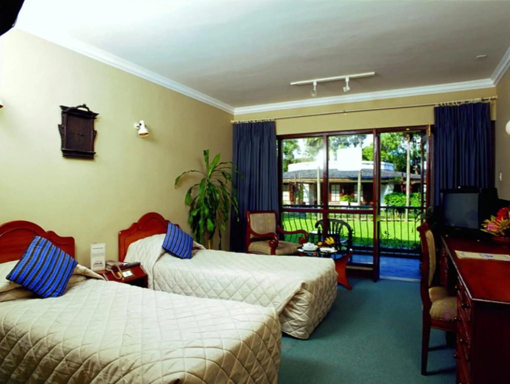 Fish Tail Lodge