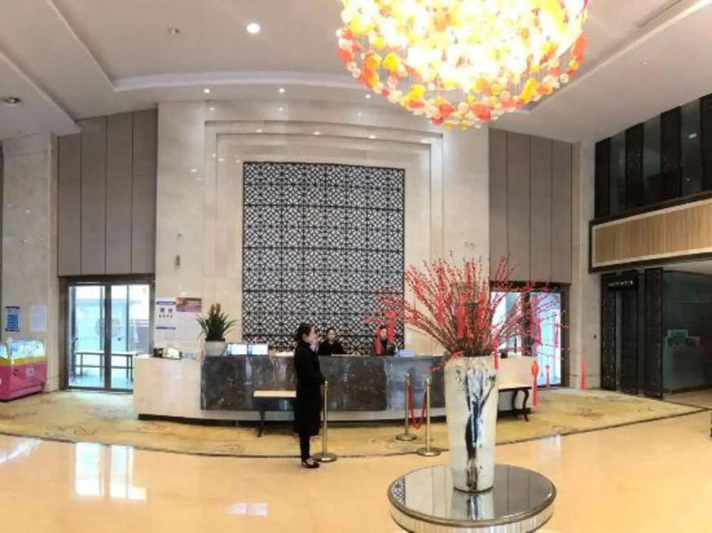 Siyang Fenghua Lizhi Hotel