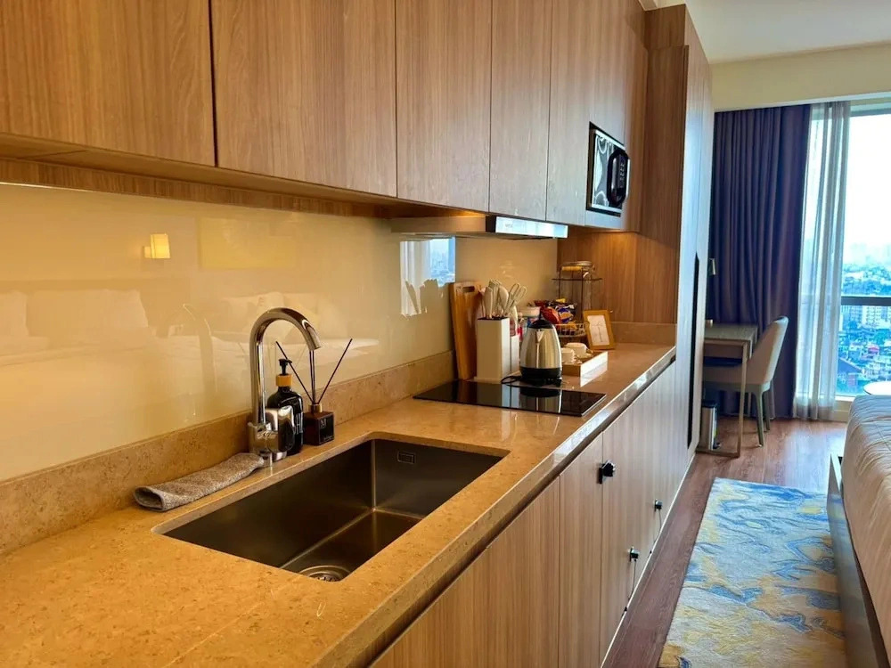 Cozy Retreat King Suite