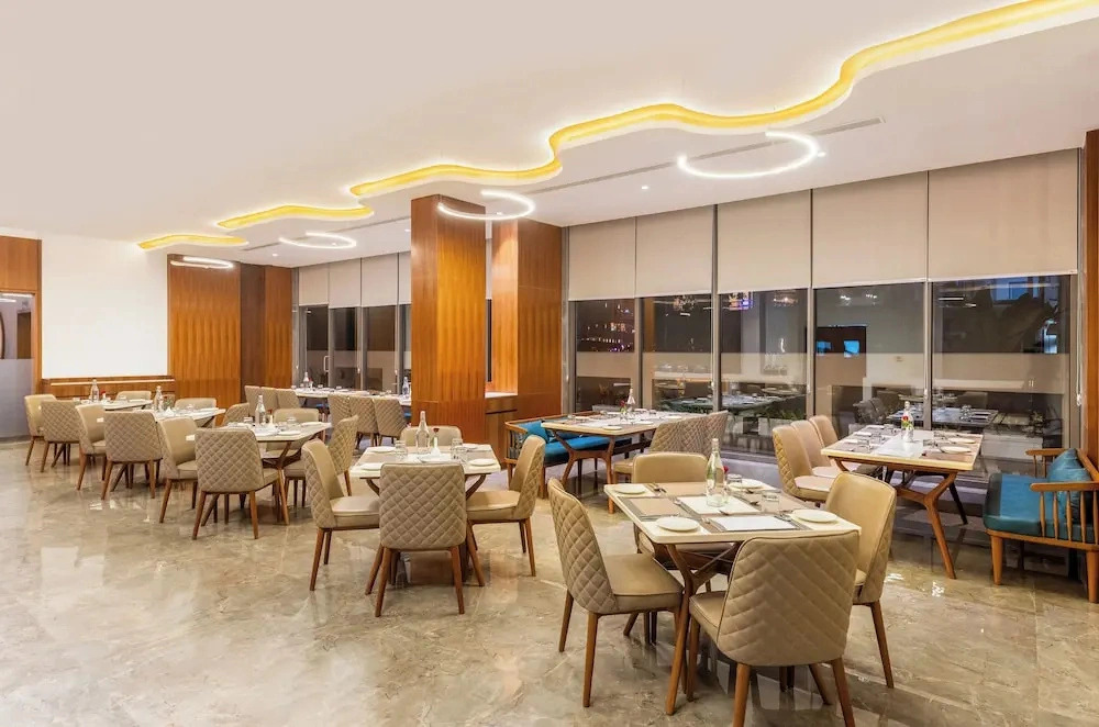 The Paradise Bliss - A Luxury Hotel & Spa in Udaipur