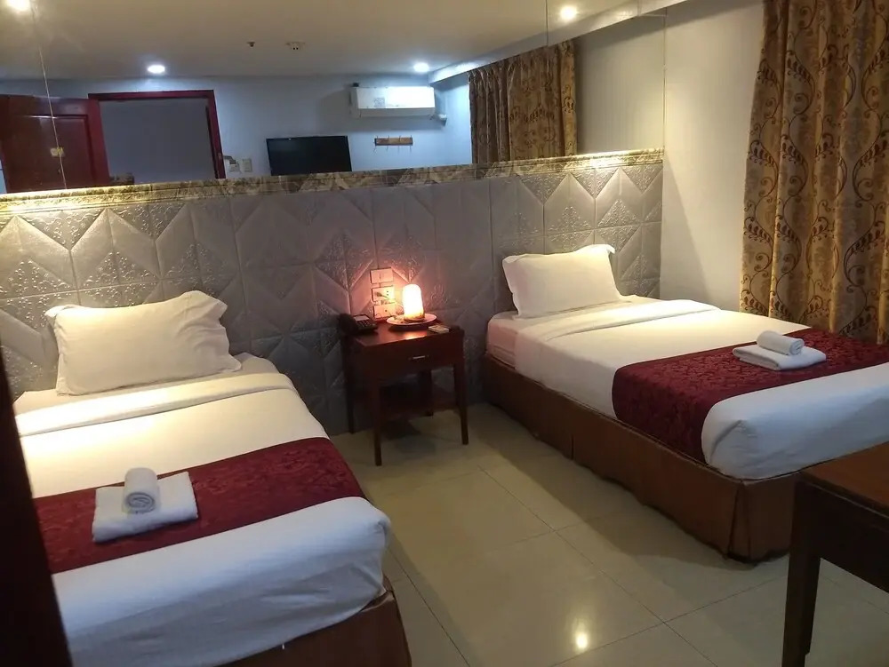 Chinatown Lai Lai Hotel Inc