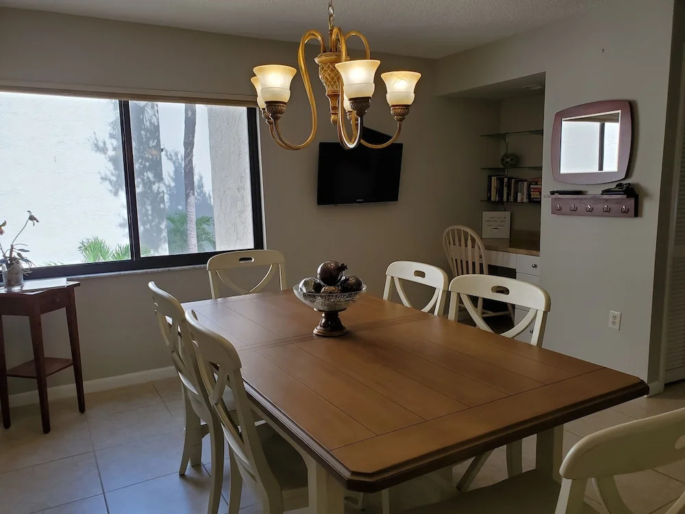 Midnight Cove Ii 221d - Serene Bayfront Vacation Rental! 3 Bedroom Apts