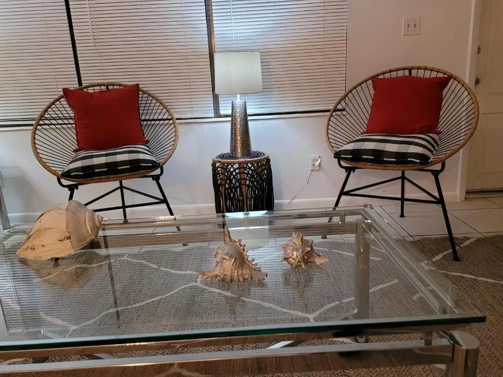 #2 Walking Distance From The Beach