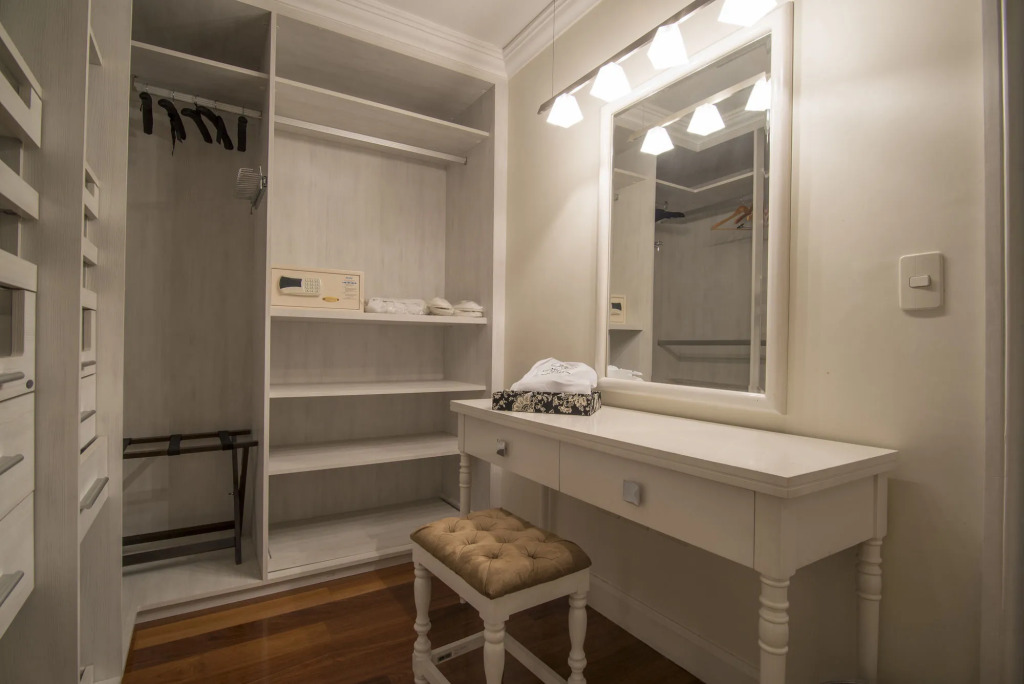 Hotel Villa Morra Suites
