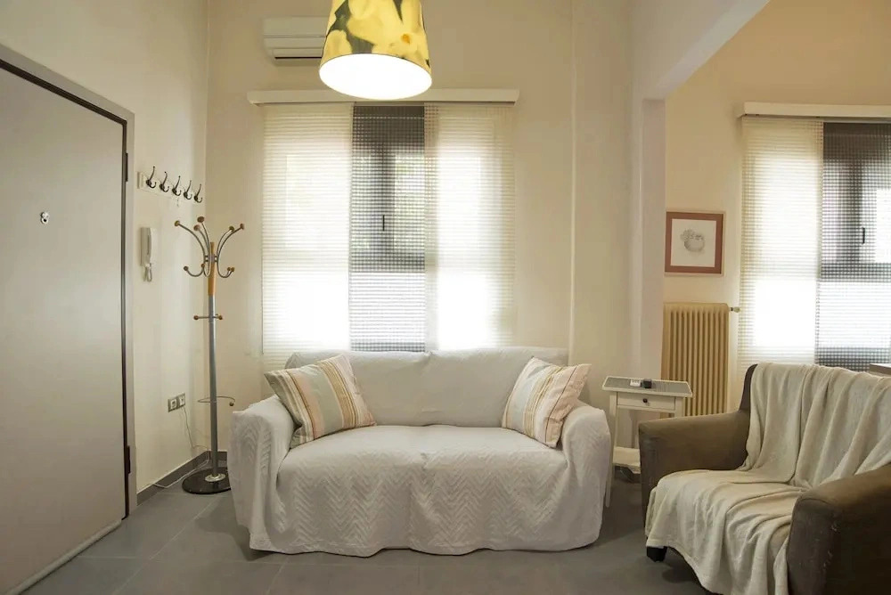 Coastal Charm in Piraeus