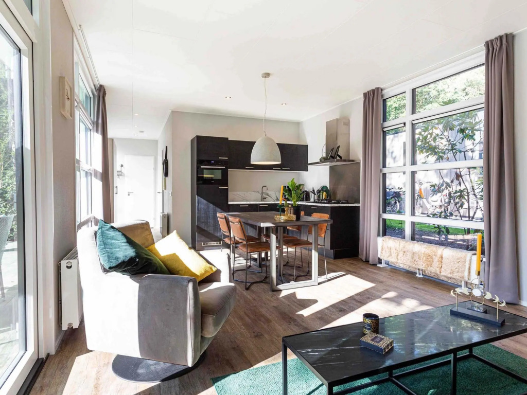 Modern chalet with spa and sauna, in a holiday park, 8 km. from Hoorn