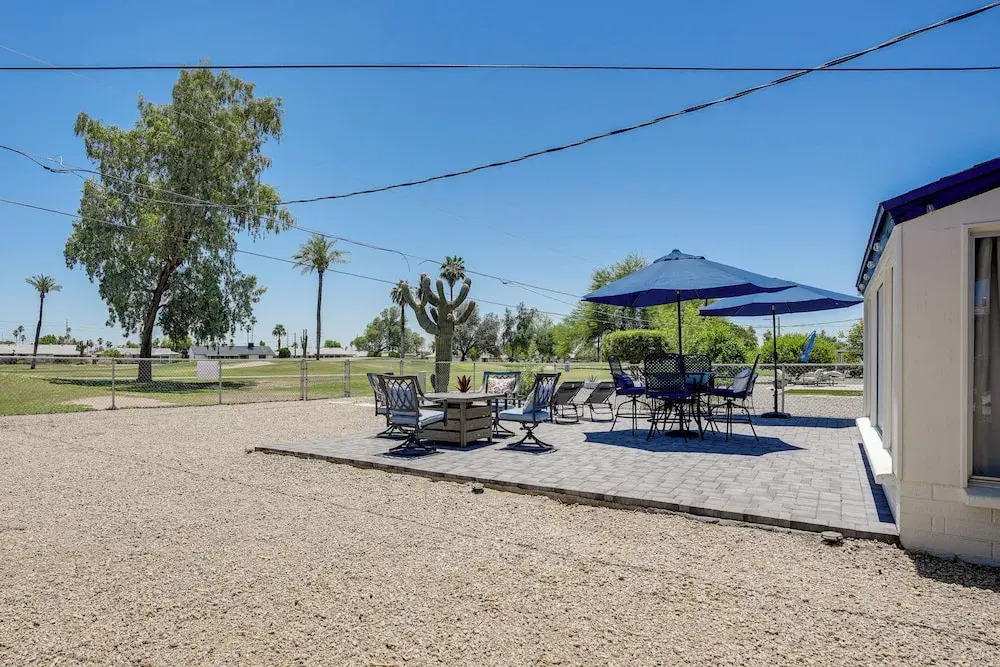 Luxury Golf Course Retreat in Sun City!
