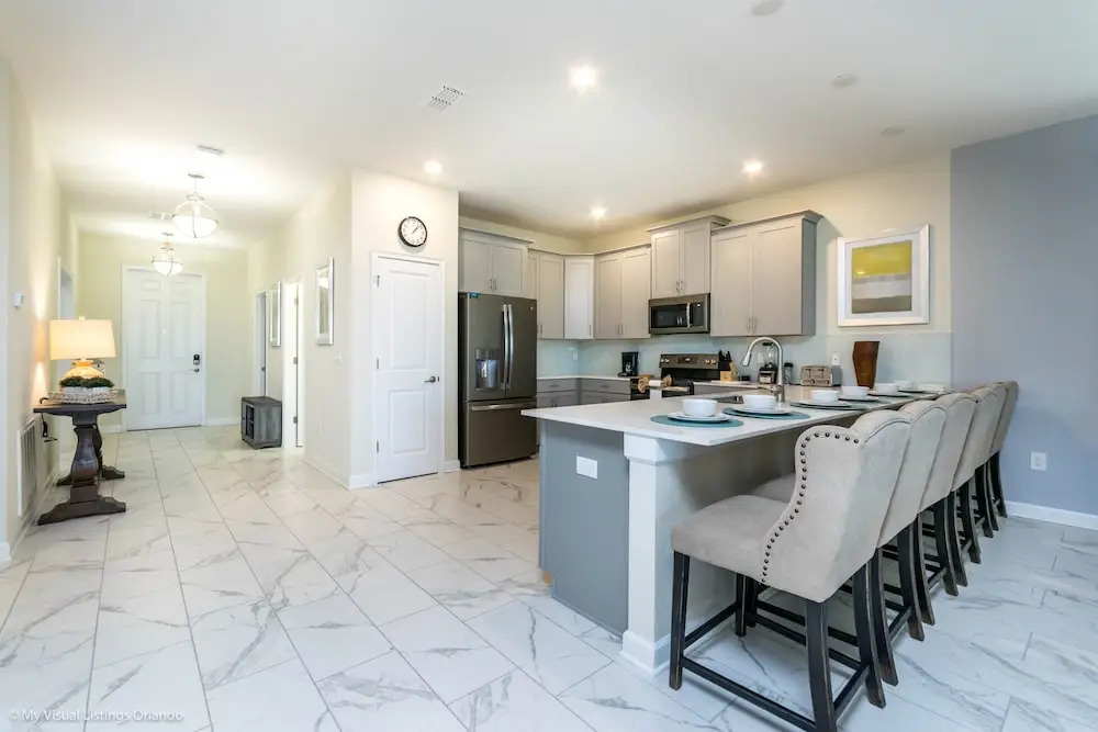 8 BR Villa With Games Room